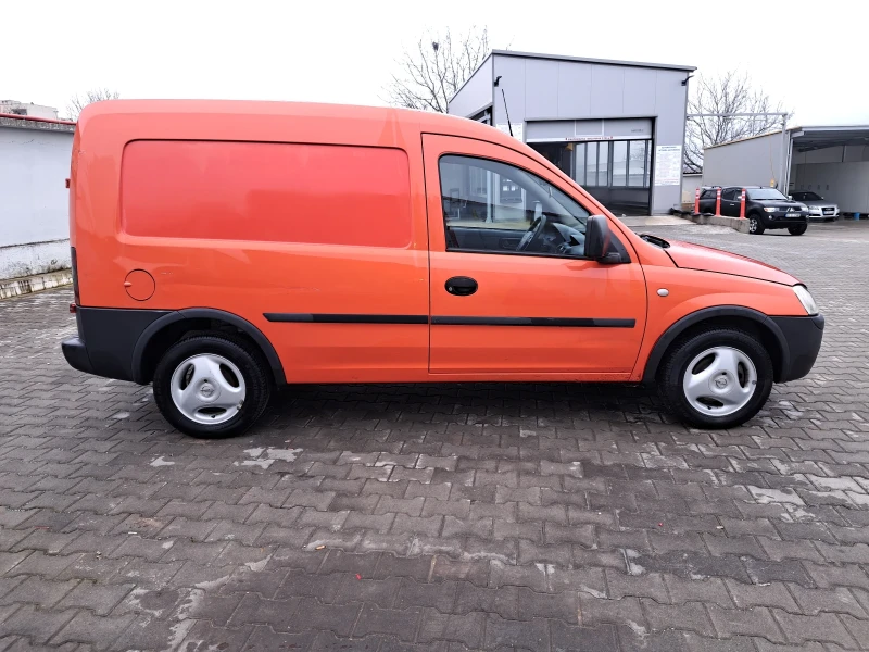 Opel Combo 1.3 CDI 75 конски сили, снимка 4 - Автомобили и джипове - 53301924