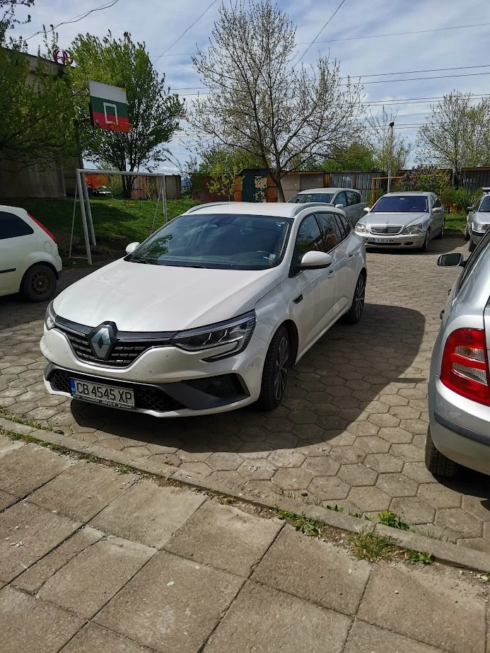 Renault Megane IV GRANDTOUR R.S.LINE TCe 160 - изображение 2