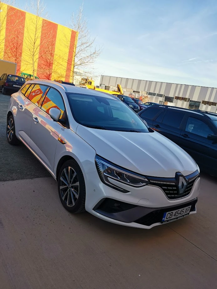 Renault Megane IV GRANDTOUR R.S.LINE TCe 160 - изображение 2