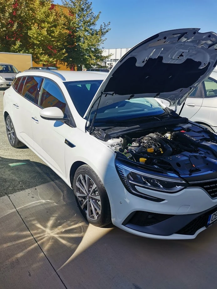 Renault Megane IV GRANDTOUR R.S.LINE TCe 160 | Mobile.bg   14