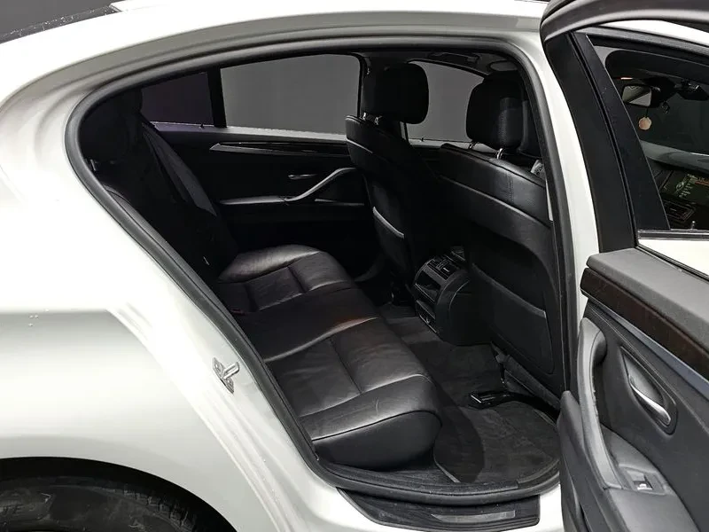 BMW 520 d | Mobile.bg   12