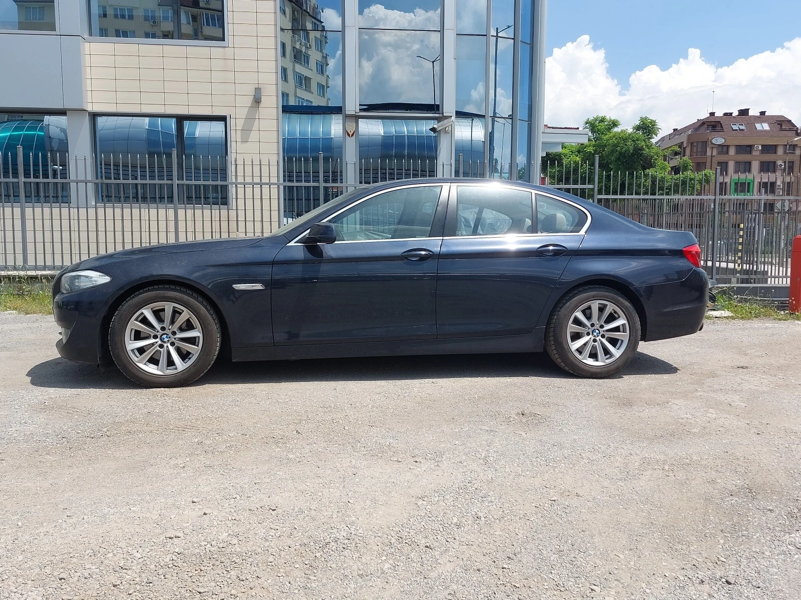 BMW 523 3.0i 24v 204кс AUTOMATIC TOP-ИЗПЪЛНЕНИЕ КОЖА NAVI - изображение 6