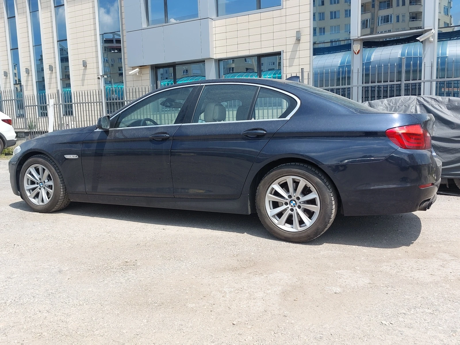 BMW 523 3.0i 24v 204кс AUTOMATIC TOP-ИЗПЪЛНЕНИЕ КОЖА NAVI - изображение 9