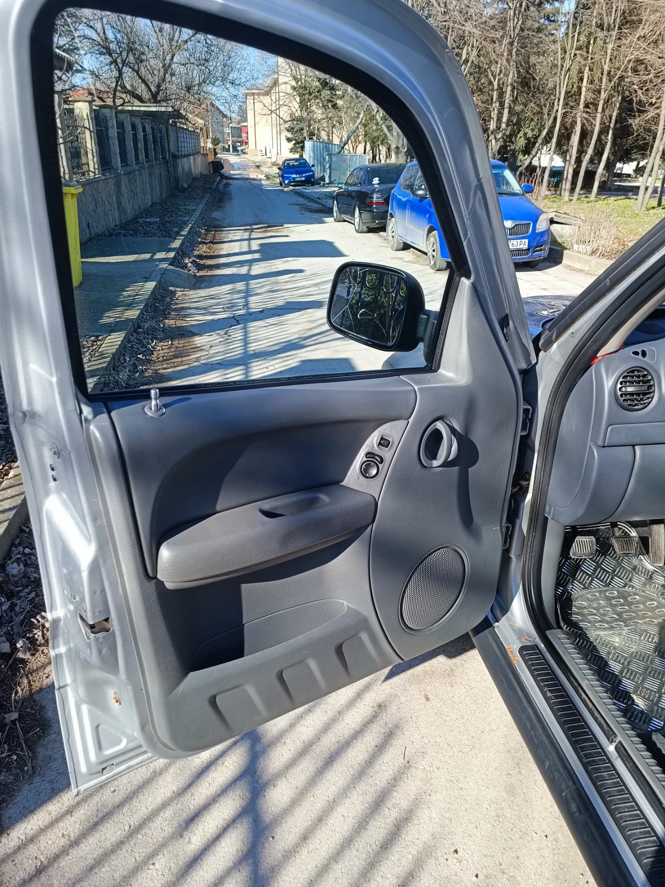 Jeep Grand cherokee Liberty 2.8 - 163 кс, снимка 9 - Автомобили и джипове - 53809681