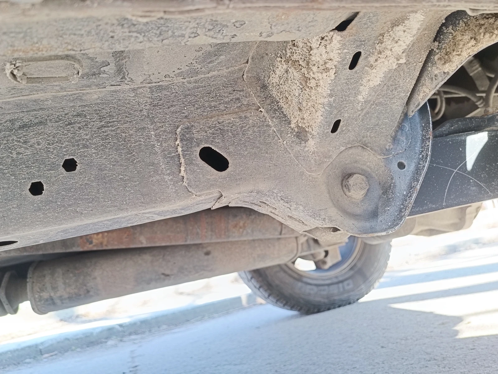 Jeep Grand cherokee Liberty 2.8 - 163 кс, снимка 16 - Автомобили и джипове - 53809681