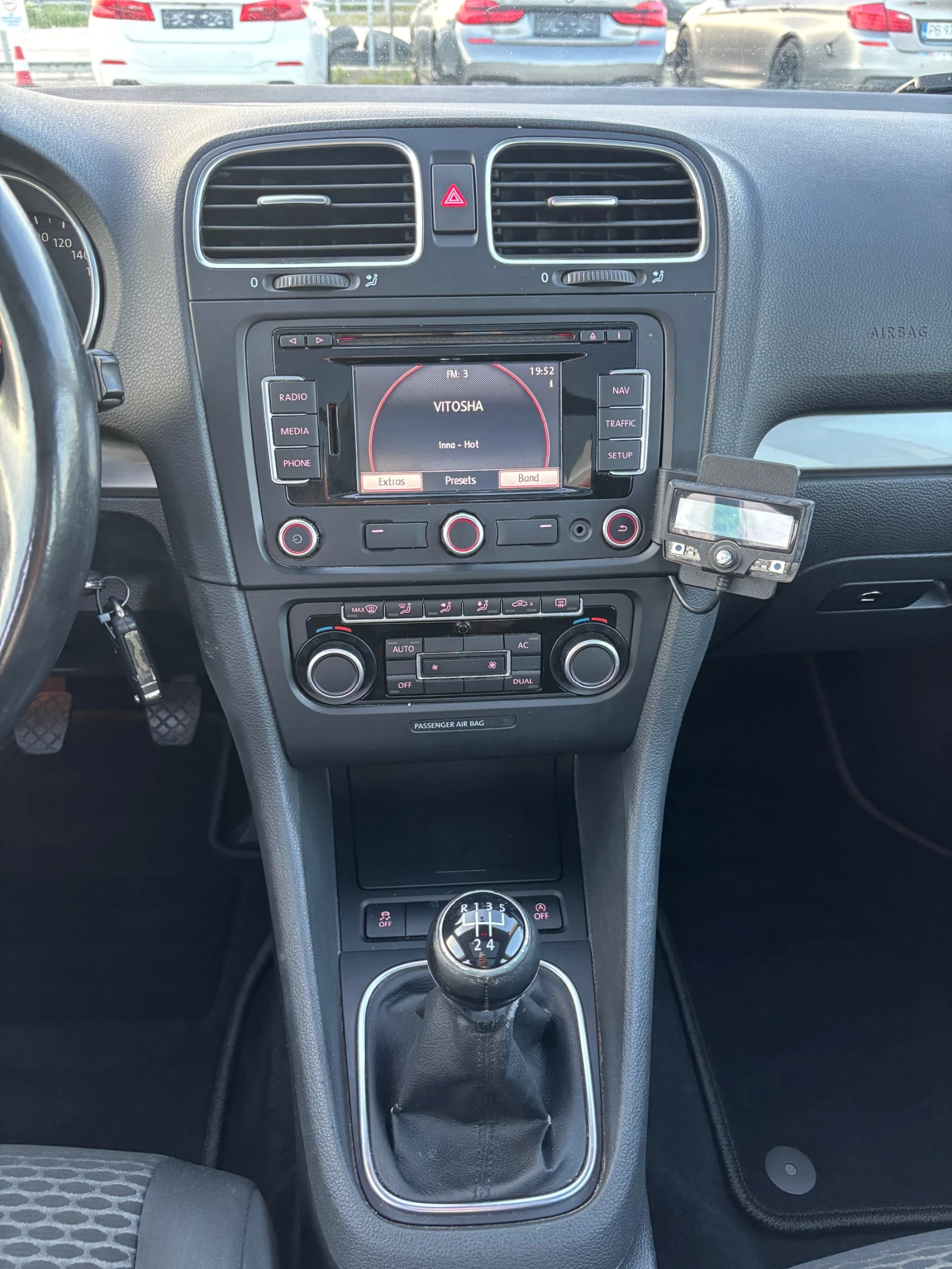VW Golf 1.6 tdi 105к.с. - изображение 7