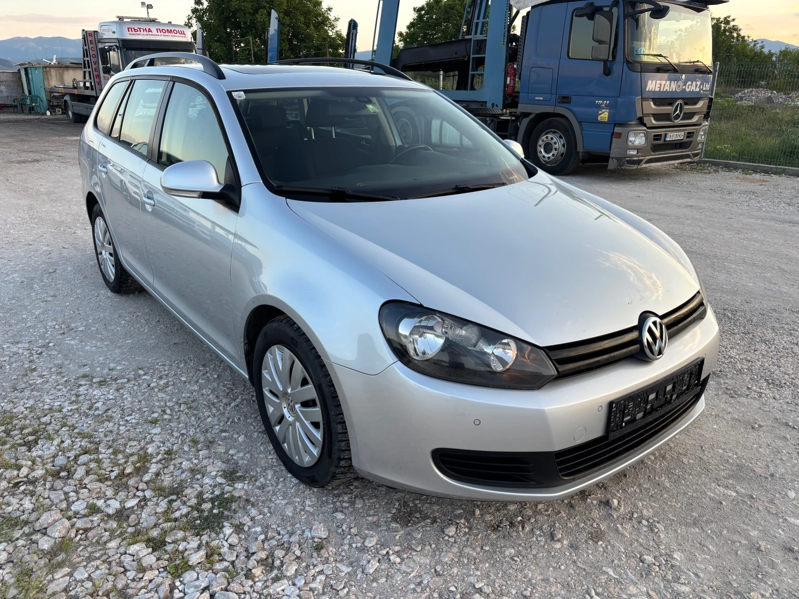 VW Golf 1.6 tdi 105к.с. - изображение 2