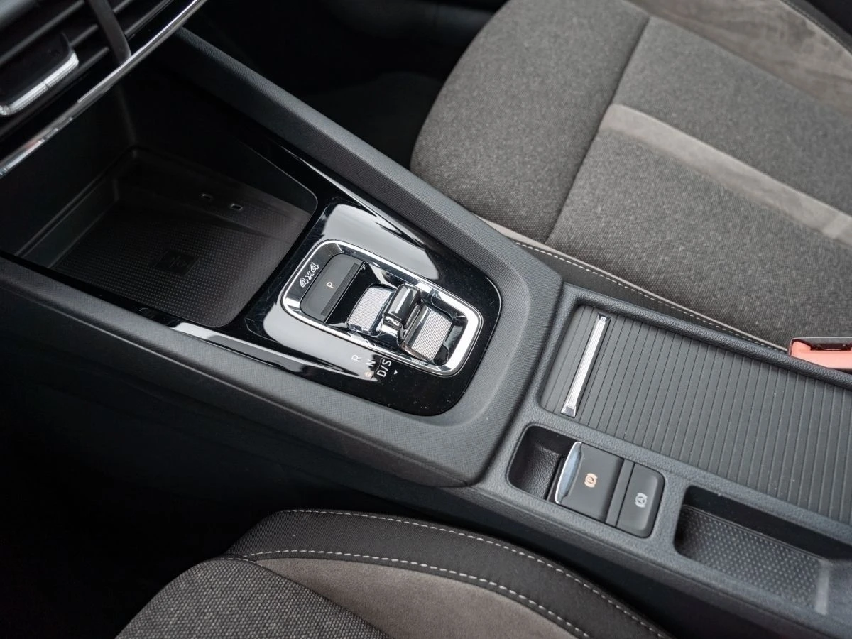 Skoda Octavia SCOUT/200HP/2.0TDI/DSG/4X4/CAM/KEY-LESS/402v | Mobile.bg   15