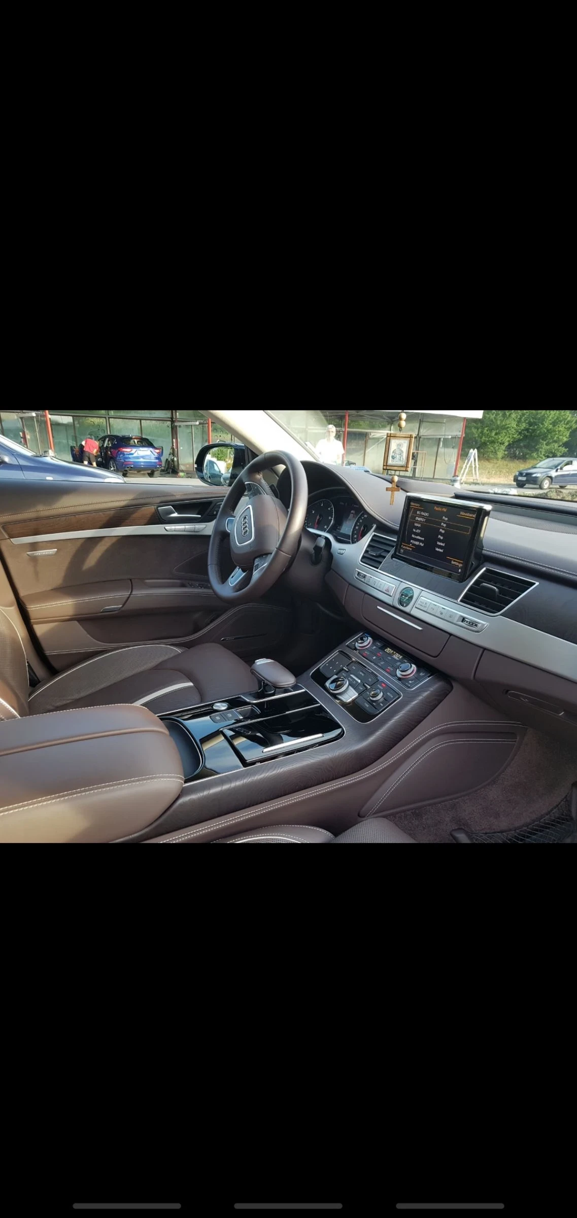 Audi A8 | Mobile.bg   11