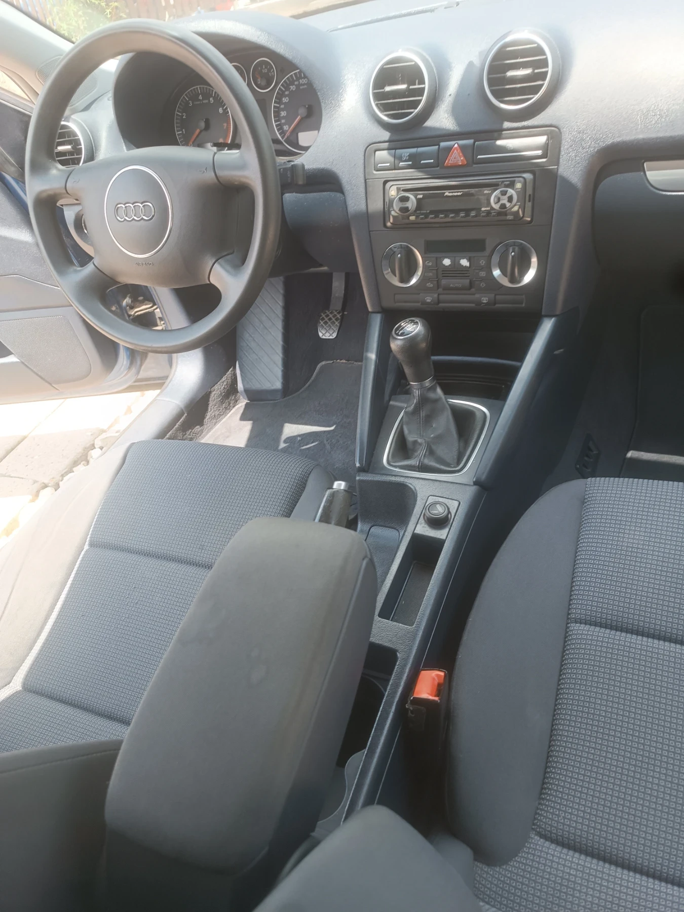 Audi A3 1.6 102к.с - изображение 9
