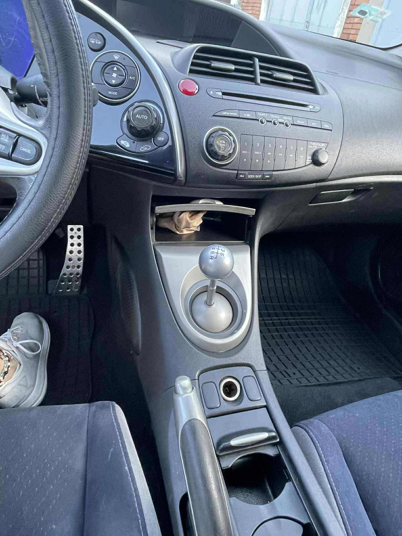 Honda Civic 8 - изображение 9