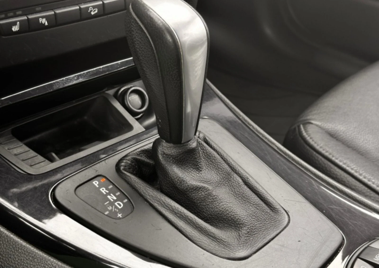 BMW 320 xDrive   NAVI CARPLAY ANDROIDAUTO | Mobile.bg   5