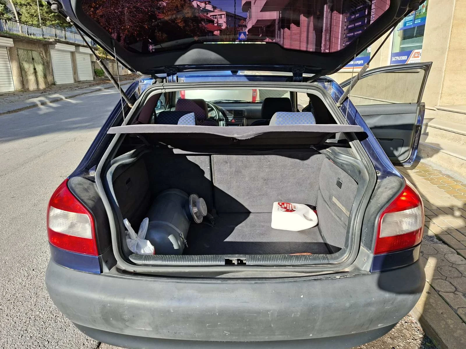 Audi A3 1.6 Бензин -Газ  - изображение 5