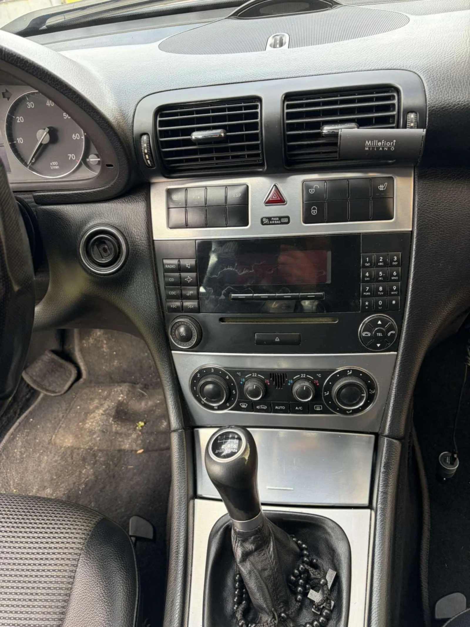 Mercedes-Benz C 200 | Mobile.bg   11