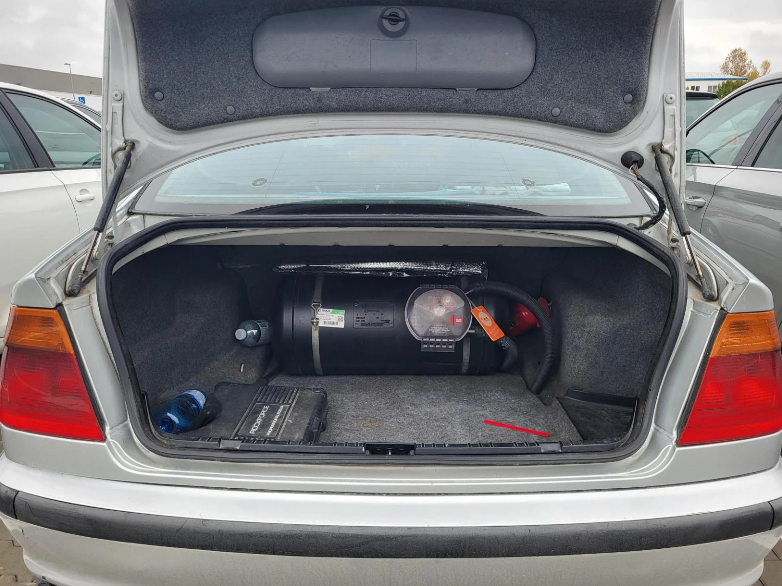 BMW 320 | Mobile.bg   7