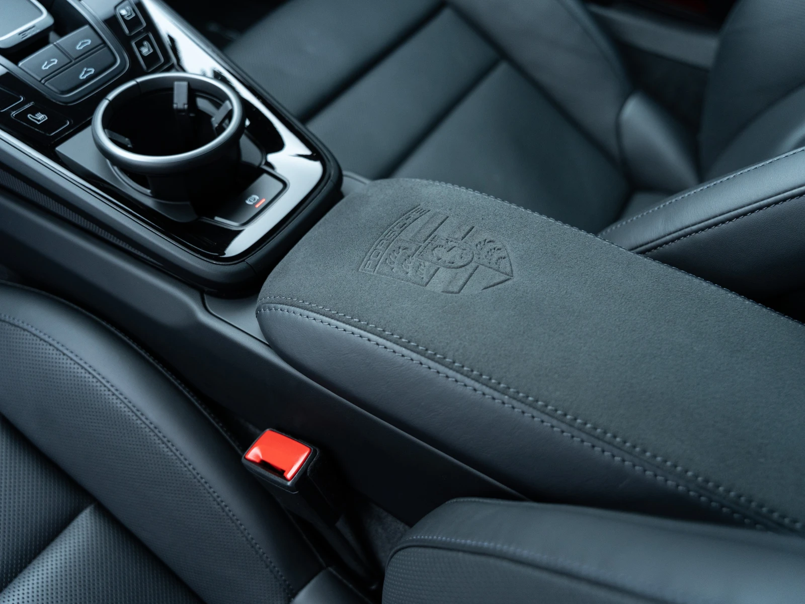 Porsche 911 Carrera 4 GTS Coupe | Mobile.bg � ����������� 12