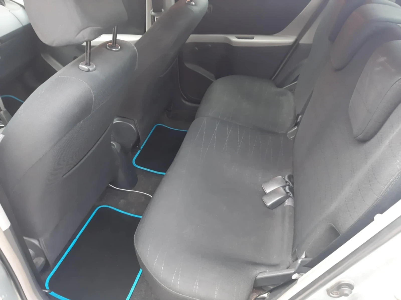 Toyota Yaris, снимка 6 - Автомобили и джипове - 53767101