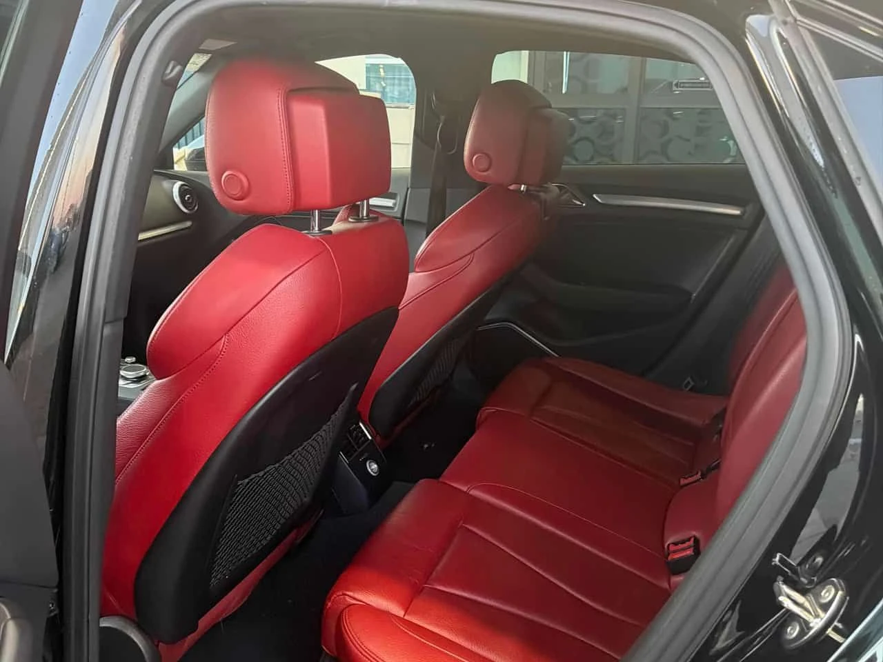 Audi S3 * Technik * CARFAX * БЕЗ ПЪРВОНАЧАЛНА ВНОСКА, снимка 10 - Автомобили и джипове - 53778155