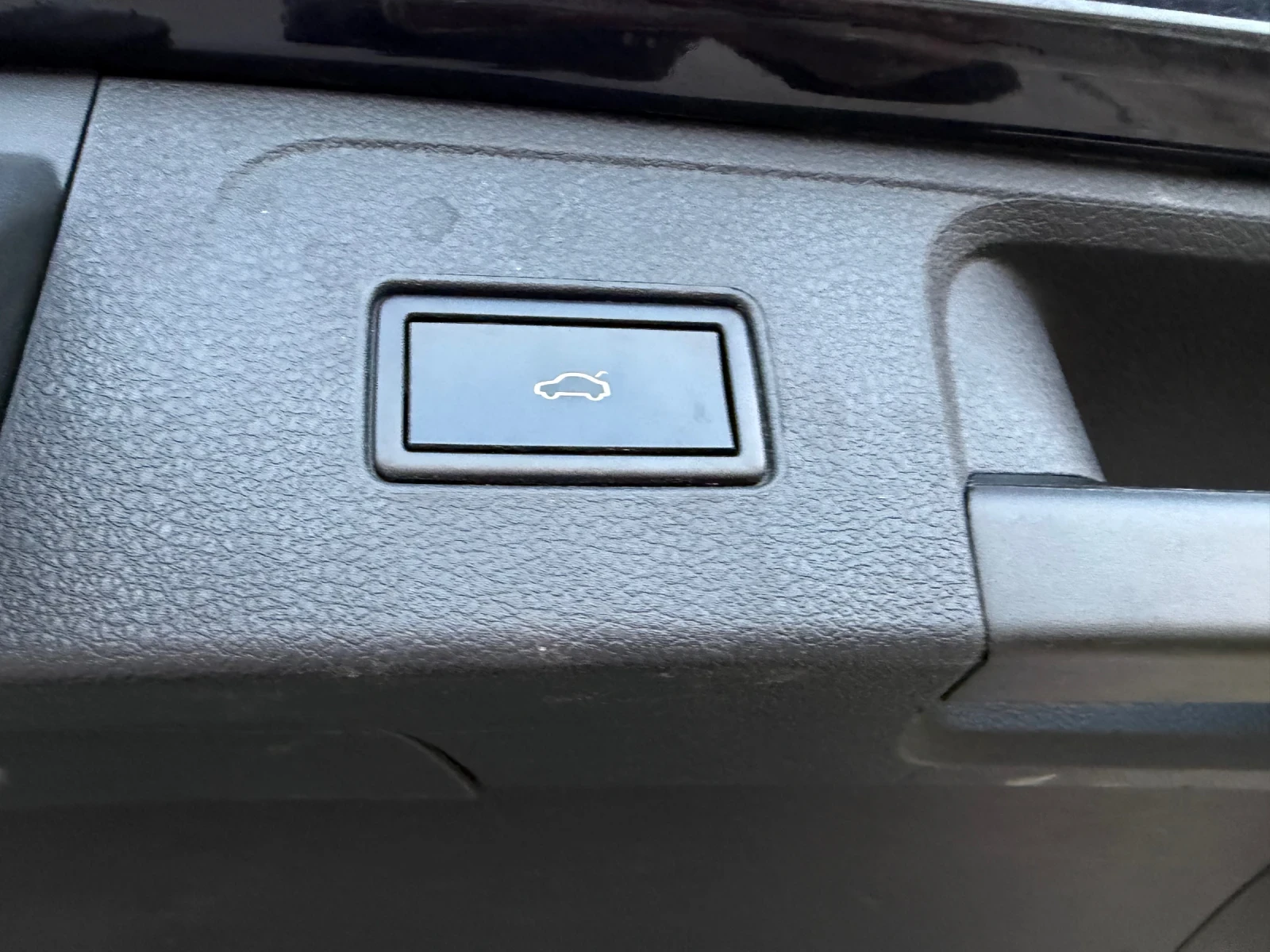 VW Passat 2.0TDI 190HP R-line DSG , снимка 13 - Автомобили и джипове - 54416861