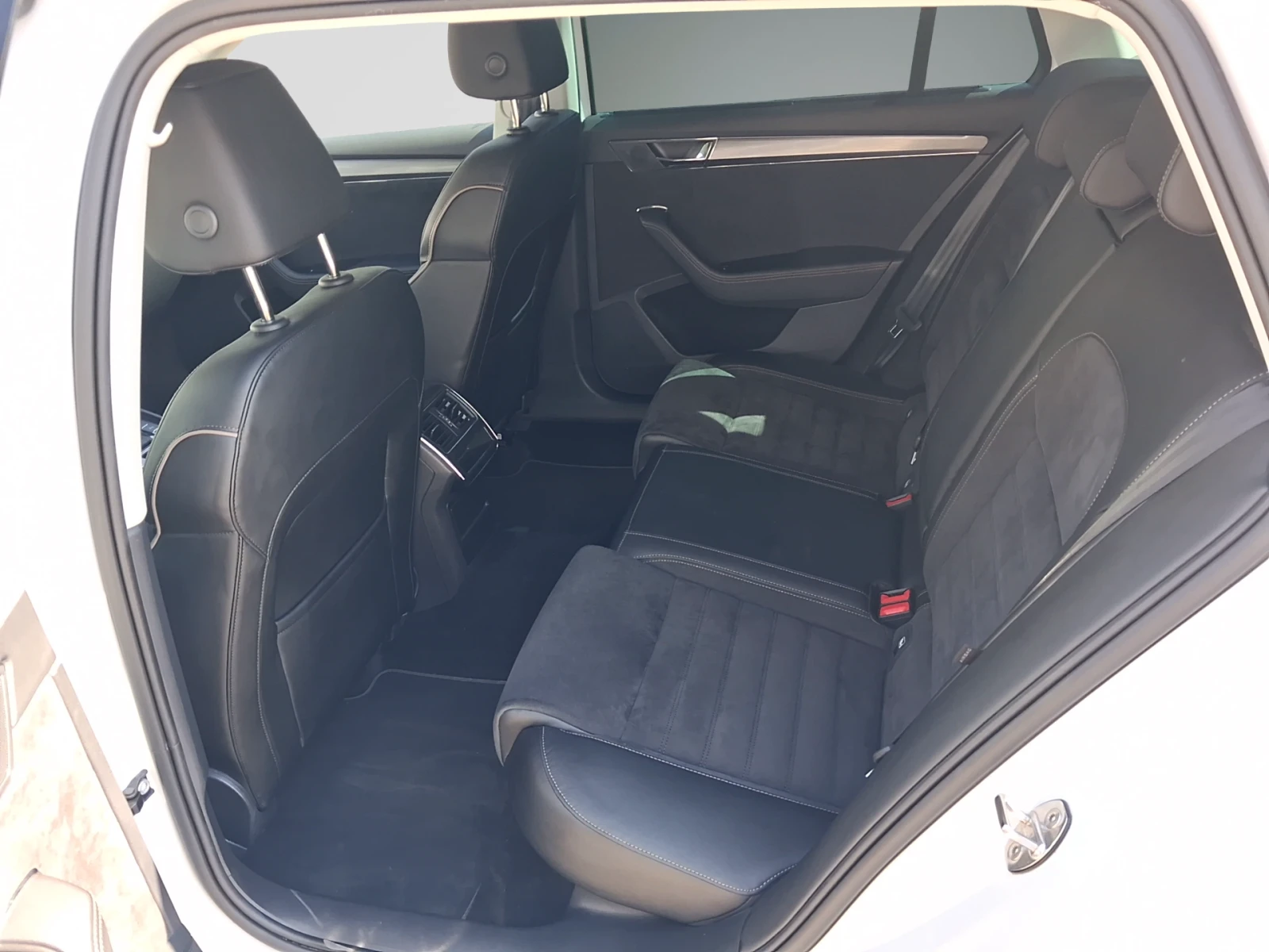 Skoda Superb  ����� 2, 0 TDI, 7DSG | Mobile.bg � ����������� 12