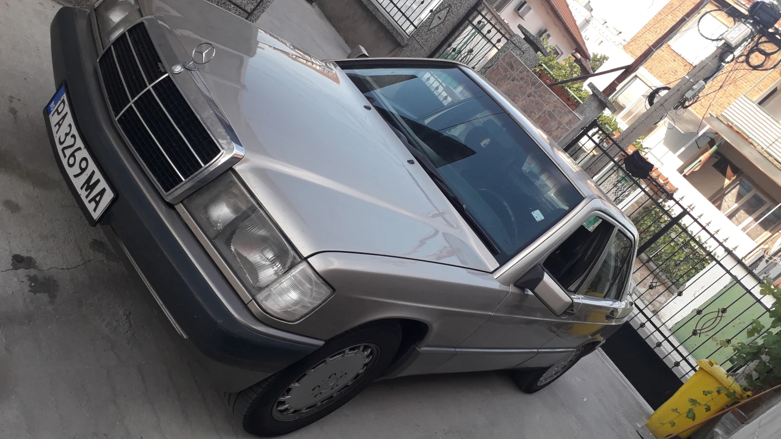 Mercedes-Benz 190, снимка 3 - Автомобили и джипове - 55384112