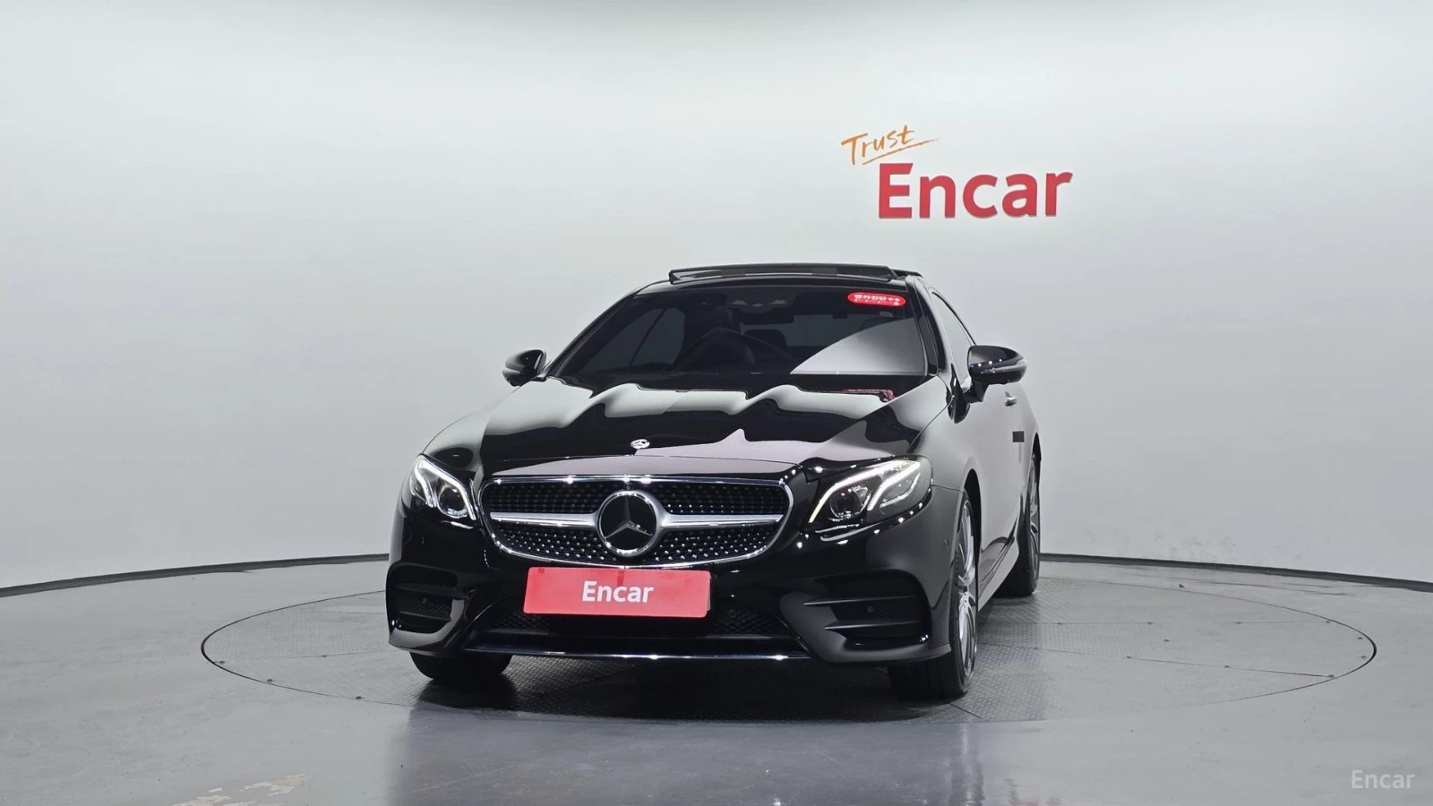 Mercedes-Benz E 400 4MATIC COUPE* HUD* КОЖА* НАВИ* ПАНО* АВТОКРЕДИТ, снимка 3 - Автомобили и джипове - 55664618