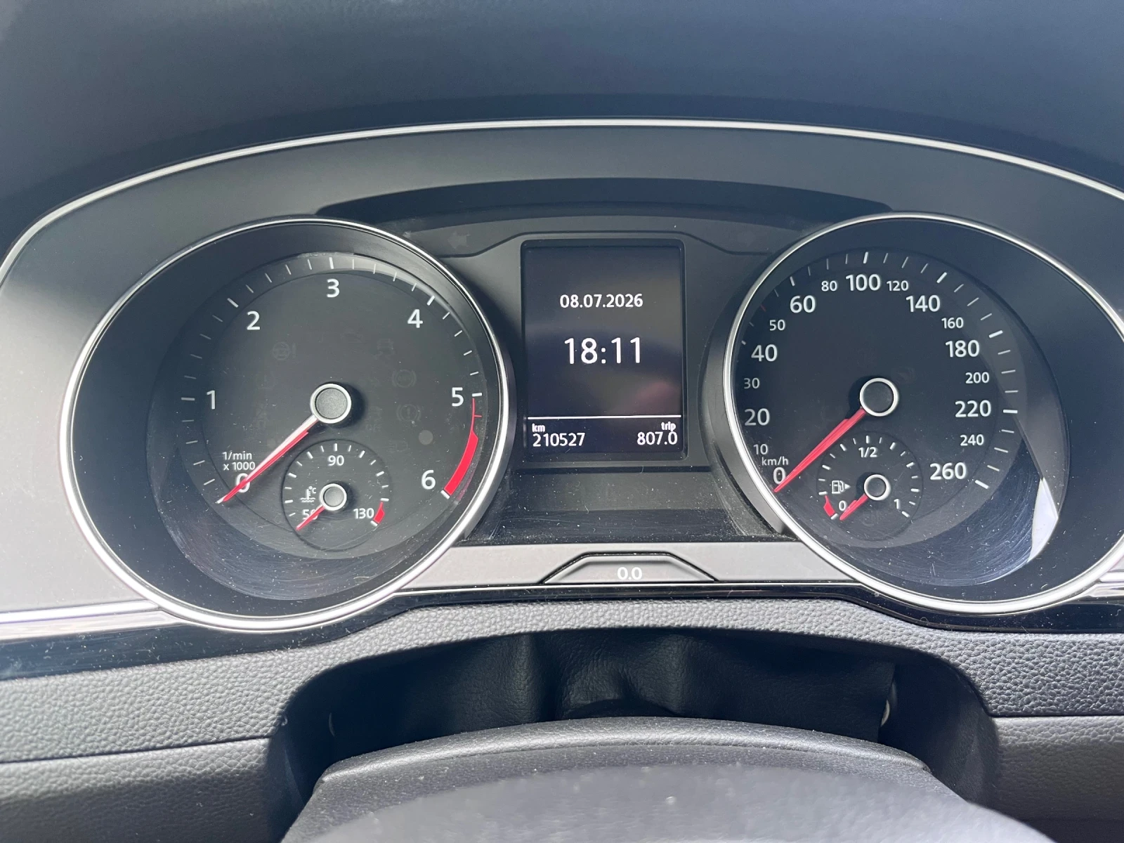 VW Passat, снимка 4 - Автомобили и джипове - 55920772