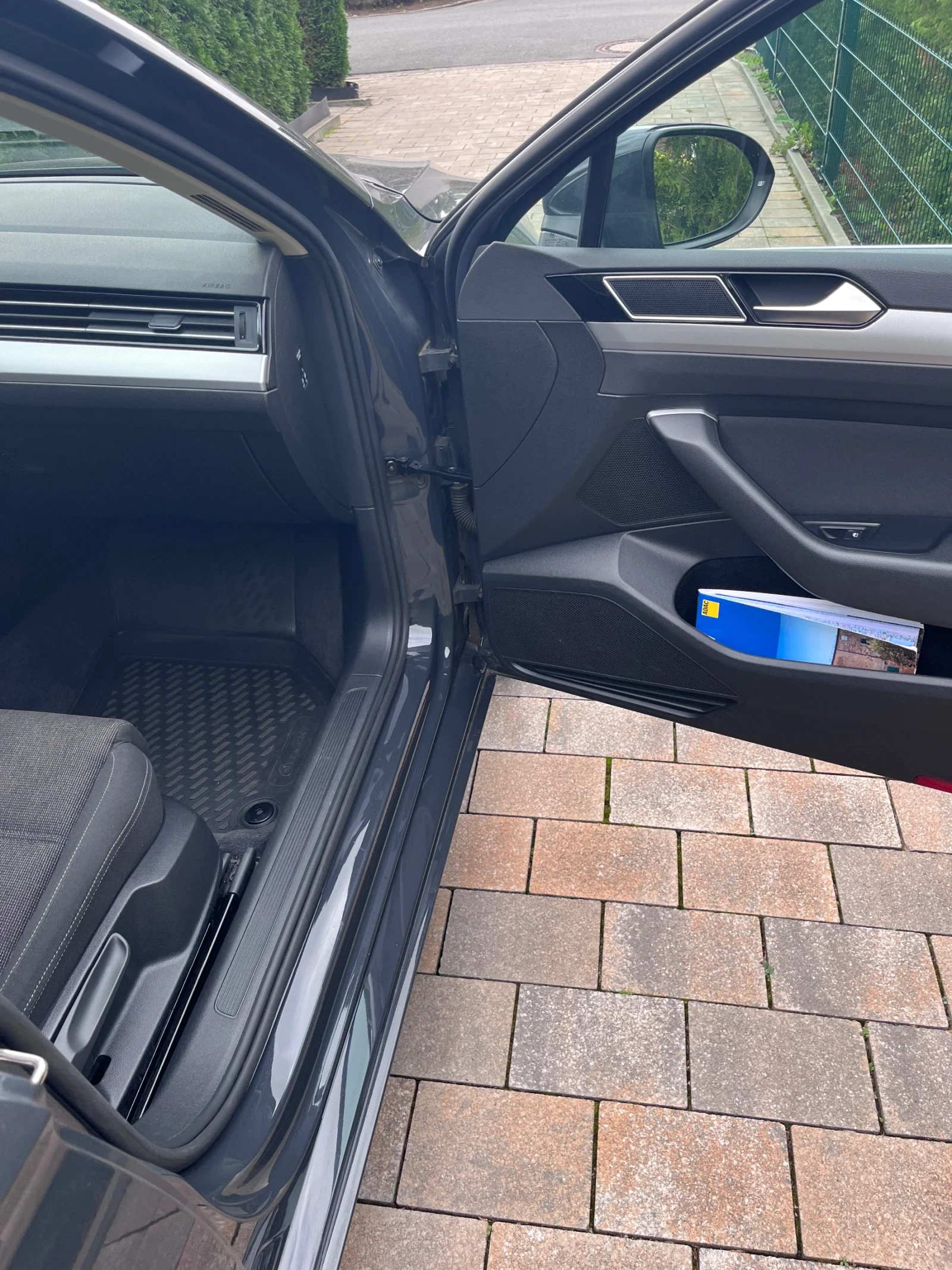 VW Passat B8 Variant, снимка 6 - Автомобили и джипове - 55920772