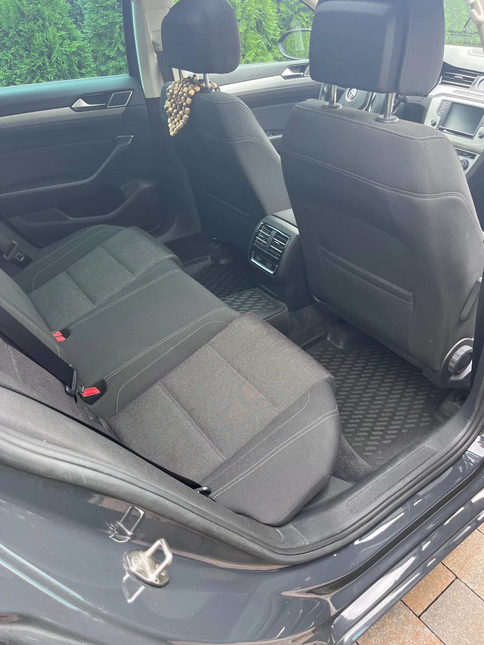 VW Passat B8 Variant, снимка 7 - Автомобили и джипове - 55920772