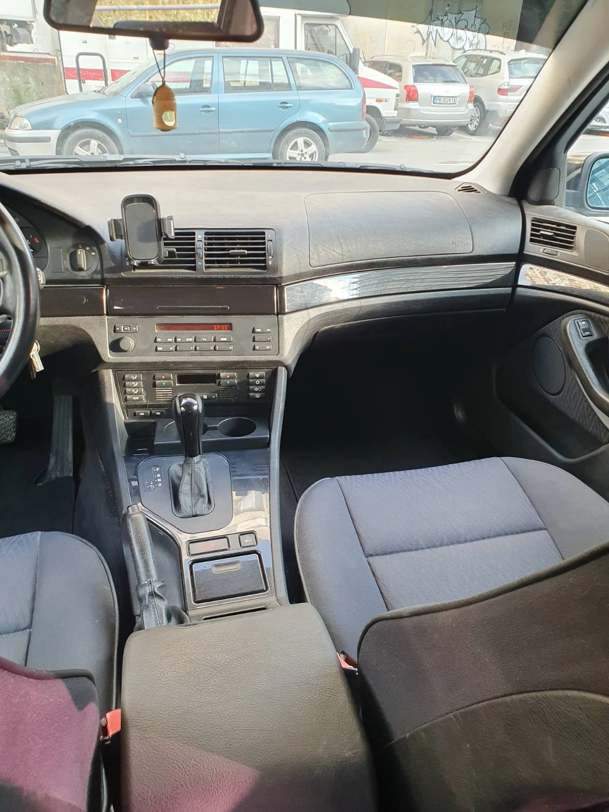 BMW 525, снимка 11 - Автомобили и джипове - 56139228
