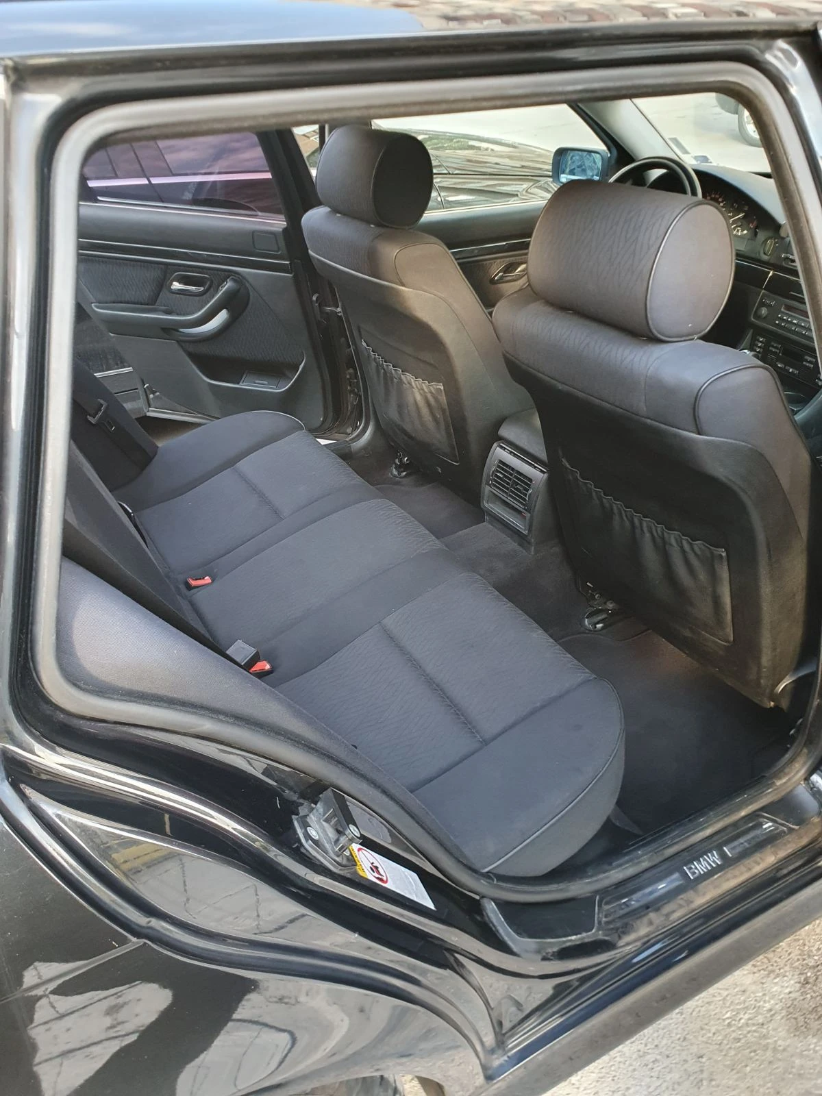 BMW 525, снимка 15 - Автомобили и джипове - 56139228