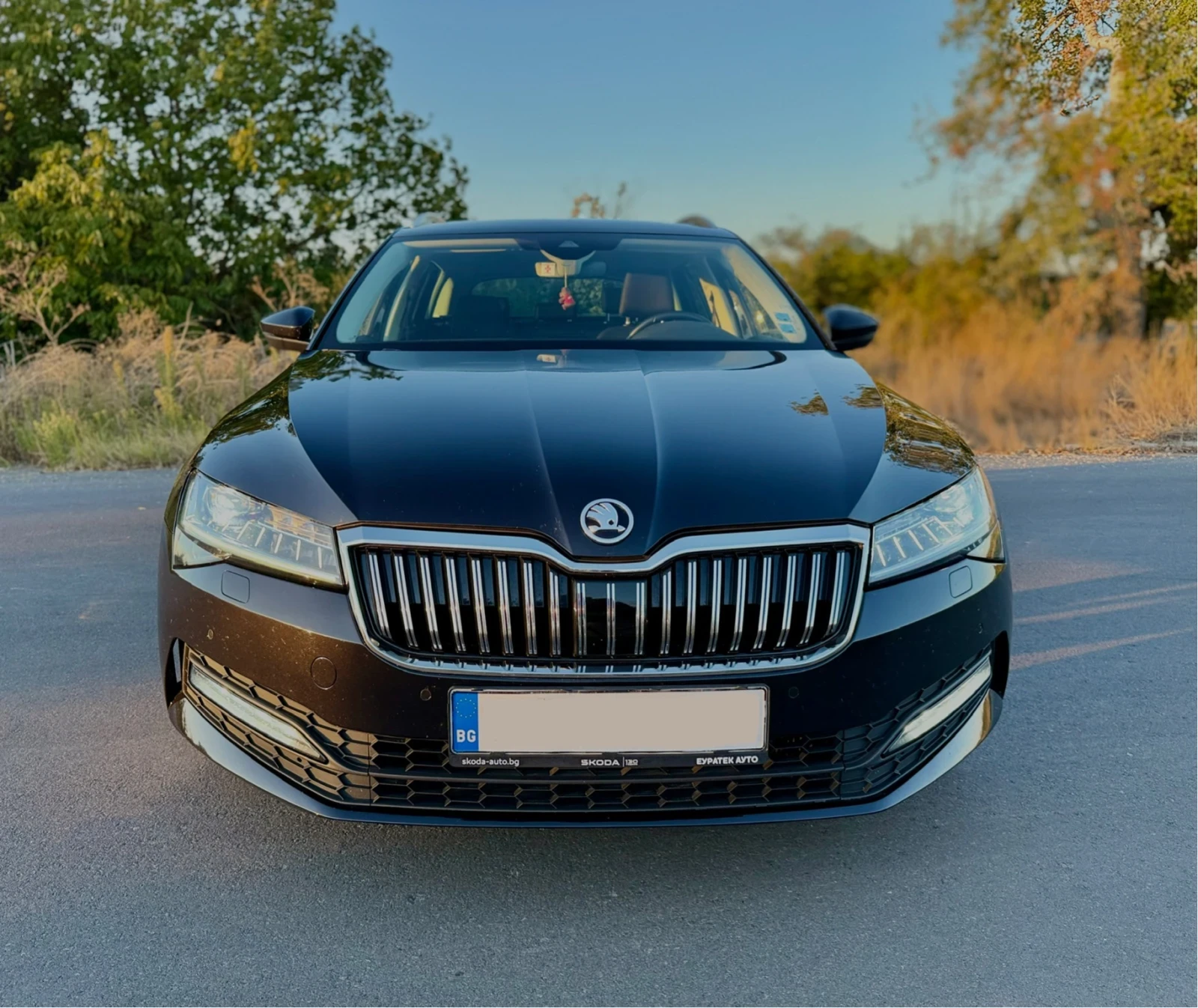 Skoda Superb Matrix / Digital Dash / DSG, снимка 6 - Автомобили и джипове - 56258233