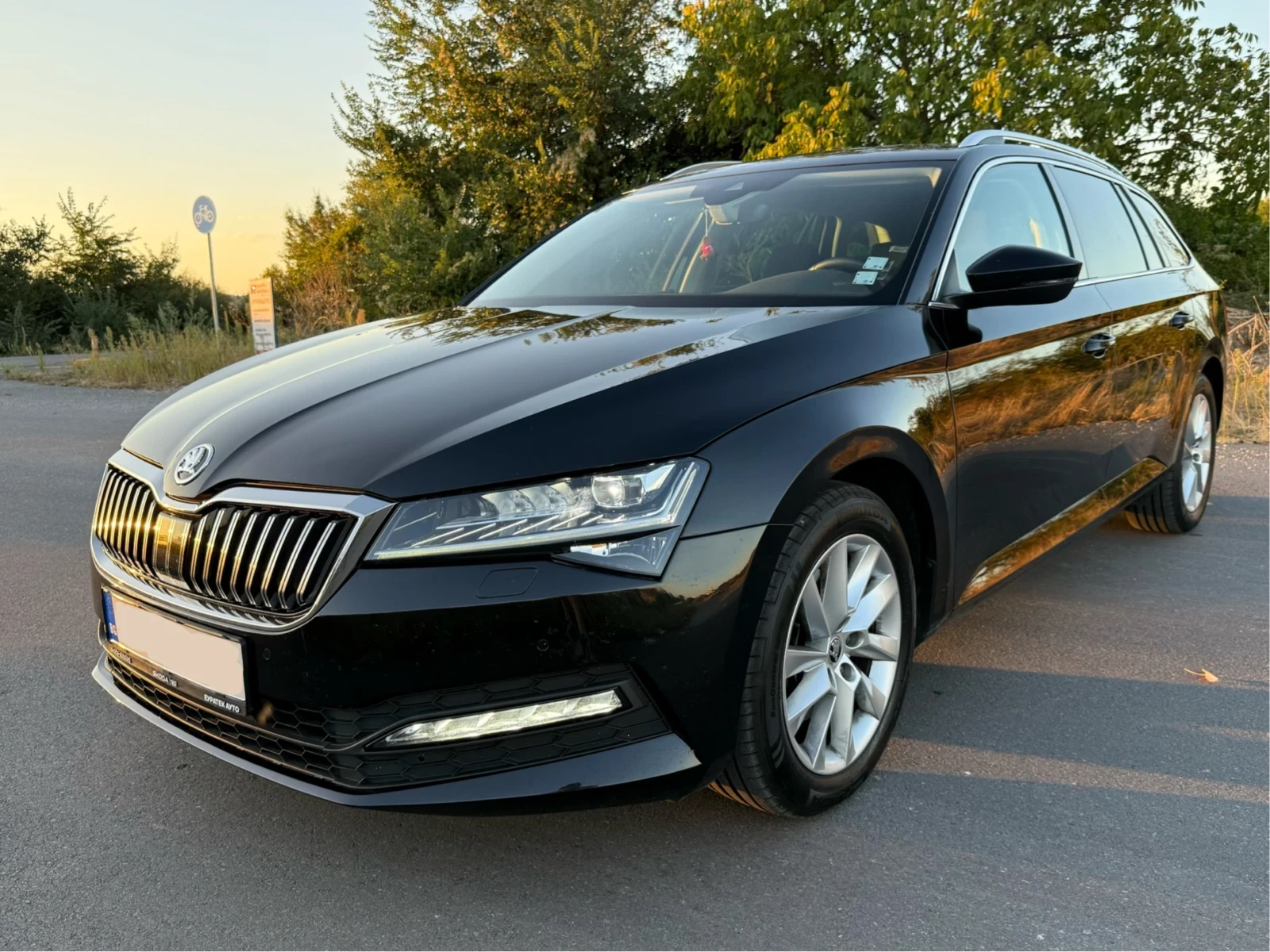 Skoda Superb Matrix / Digital Dash / DSG, снимка 5 - Автомобили и джипове - 56258233