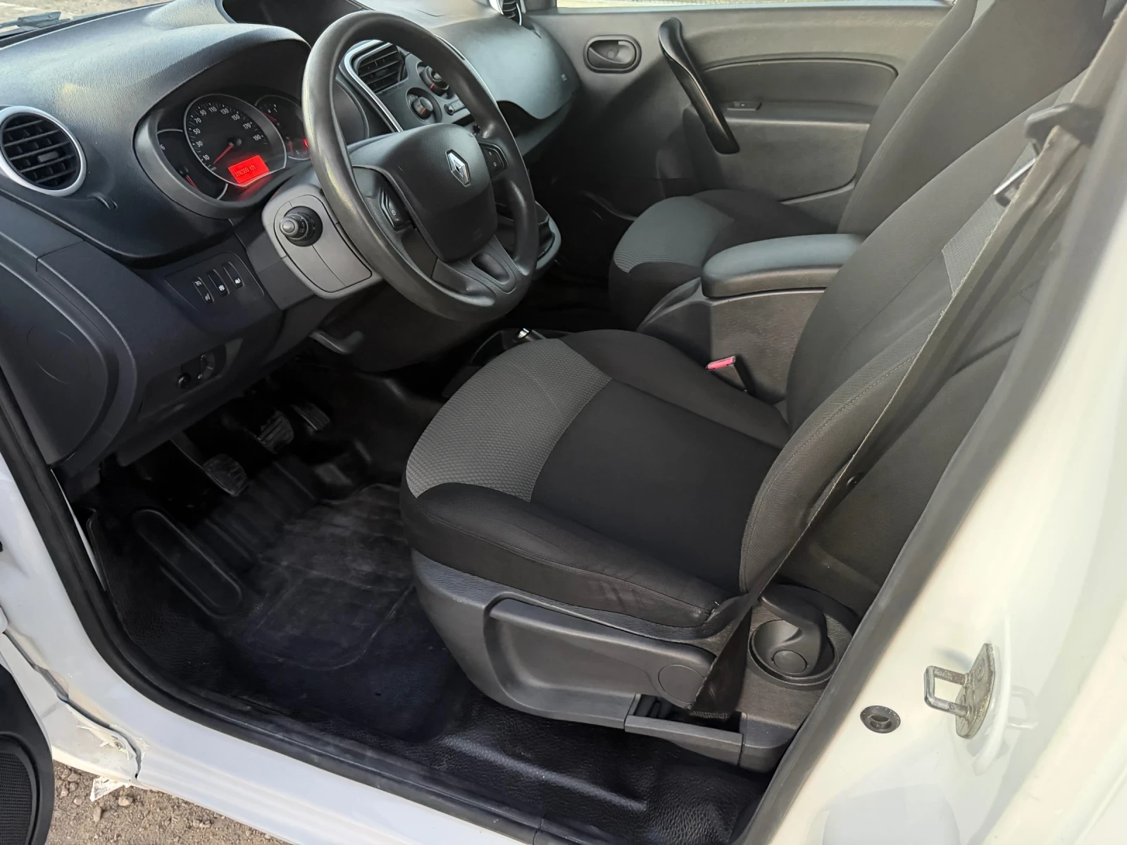 Renault Kangoo 1, 5 ��� | Mobile.bg � ����������� 8