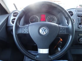 VW Tiguan 2.0TDI * * 4X4* * ПЪЛНА СЕРВИЗНА ИСТОРИЯ!!!, снимка 14