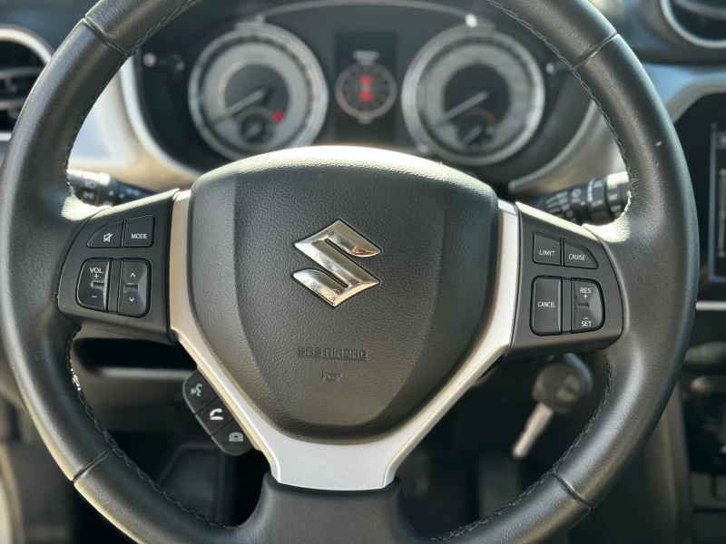 Suzuki Vitara 1.0i BOOSTERJET/Камера/Подгреви/Еuro6, снимка 12 - Автомобили и джипове - 52409435