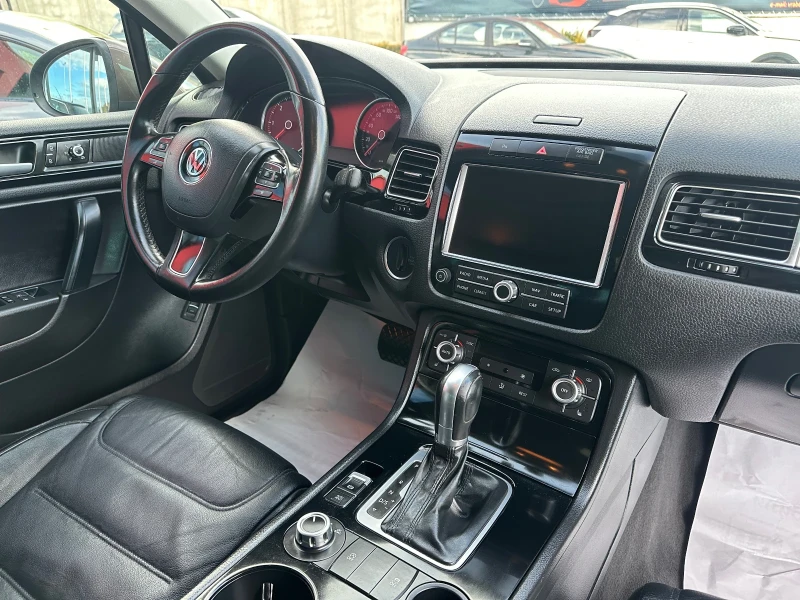 VW Touareg 3, 0tdi Exlusive SPORT, снимка 12 - Автомобили и джипове - 52496018