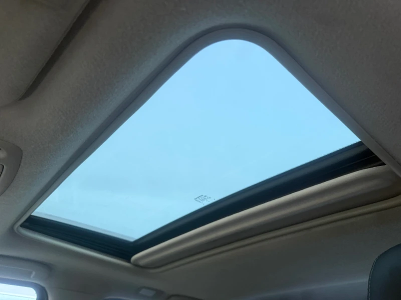 Nissan Navara 2.3 4x4 AUT. NAVI FULL ШВЕЙЦАРИЯ, снимка 11 - Автомобили и джипове - 52634338