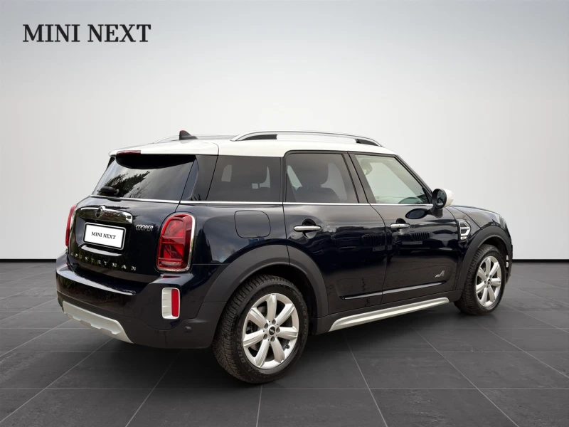 Mini Countryman Cooper ALL4, снимка 2 - Автомобили и джипове - 52809651