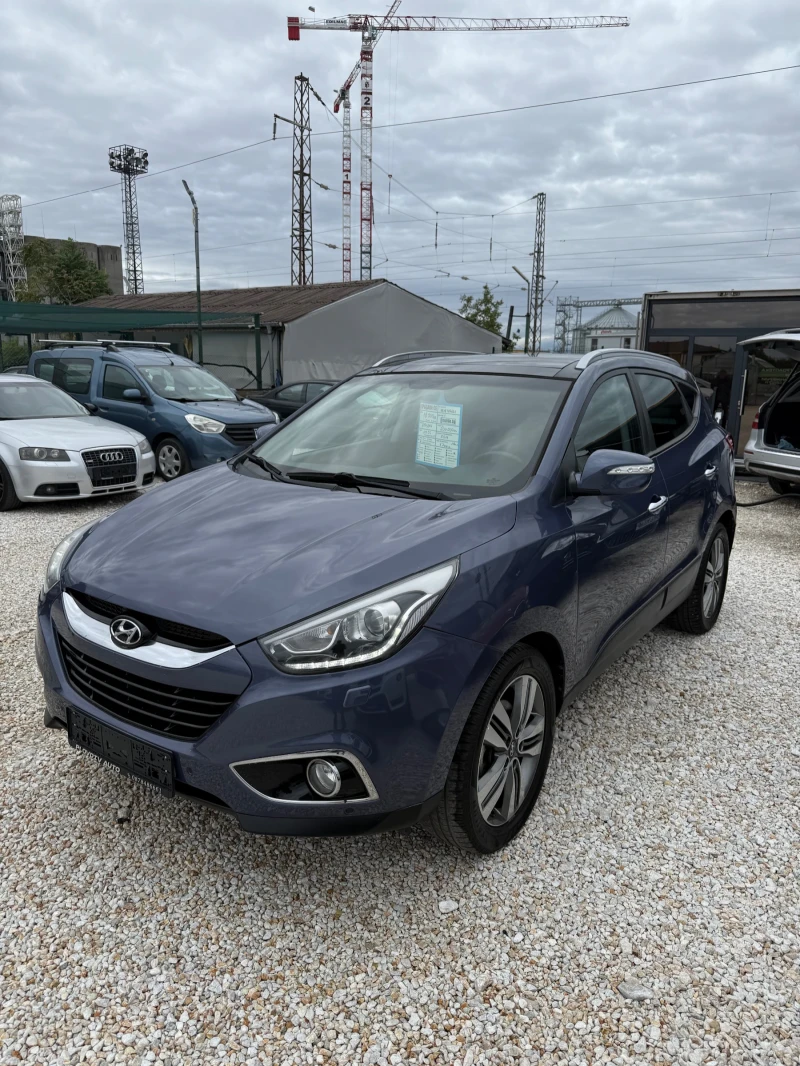 Hyundai IX35 1.7, снимка 3 - Автомобили и джипове - 52841940