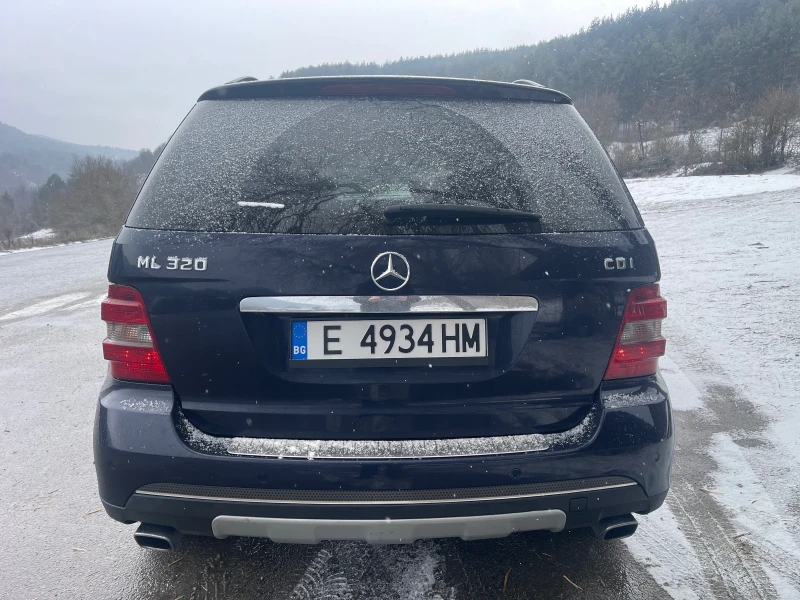 Mercedes-Benz ML 320 320cdi 4-Matic на ПРУЖИНИ, снимка 5 - Автомобили и джипове - 53380199