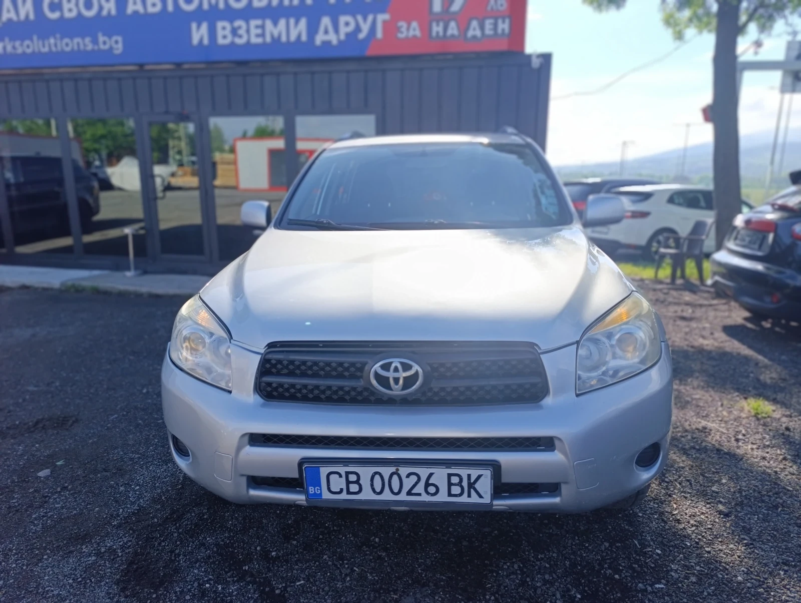 Toyota Rav4 2.2 D4D - изображение 2