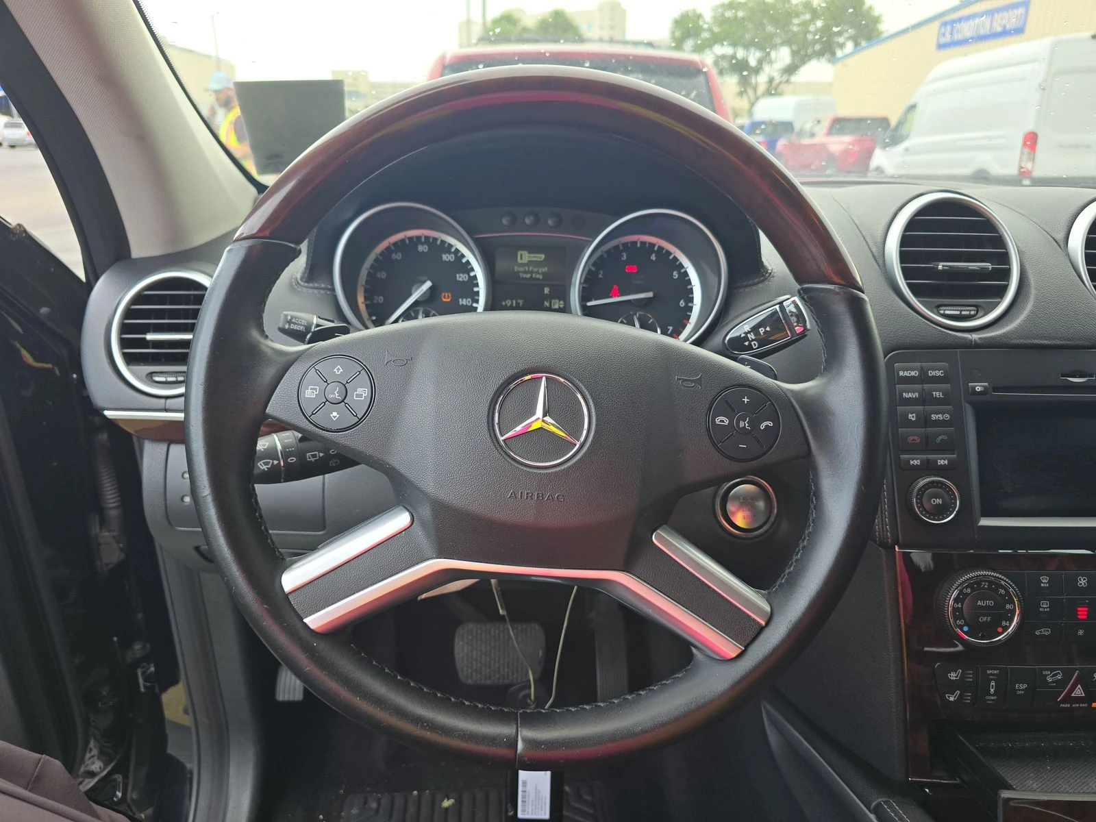 Mercedes-Benz GL 500 4MATIC - изображение 8