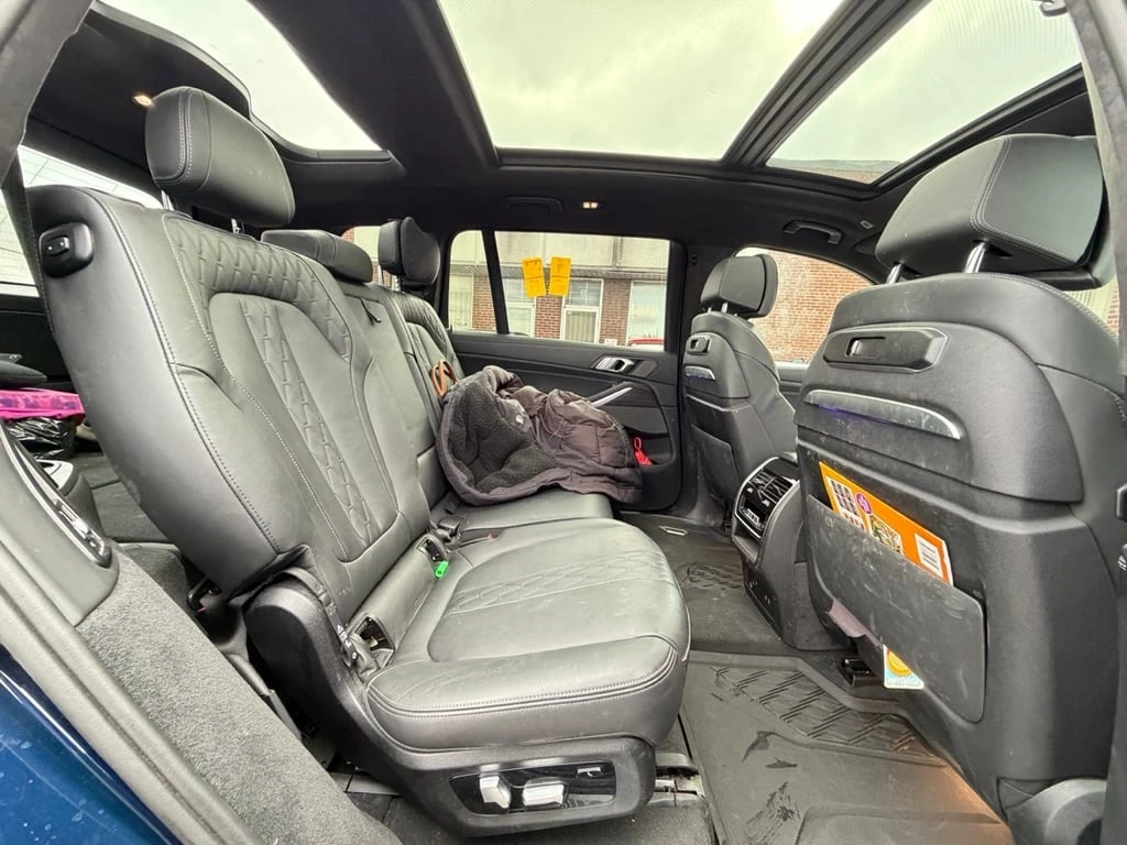 BMW X7 * xDrive40i * CARFAX *    | Mobile.bg   17