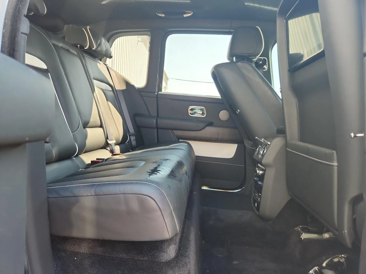 Rolls-Royce Cullinan Starlight* Flagbearer* �������* V12* ����������*  | Mobile.bg � ����������� 11