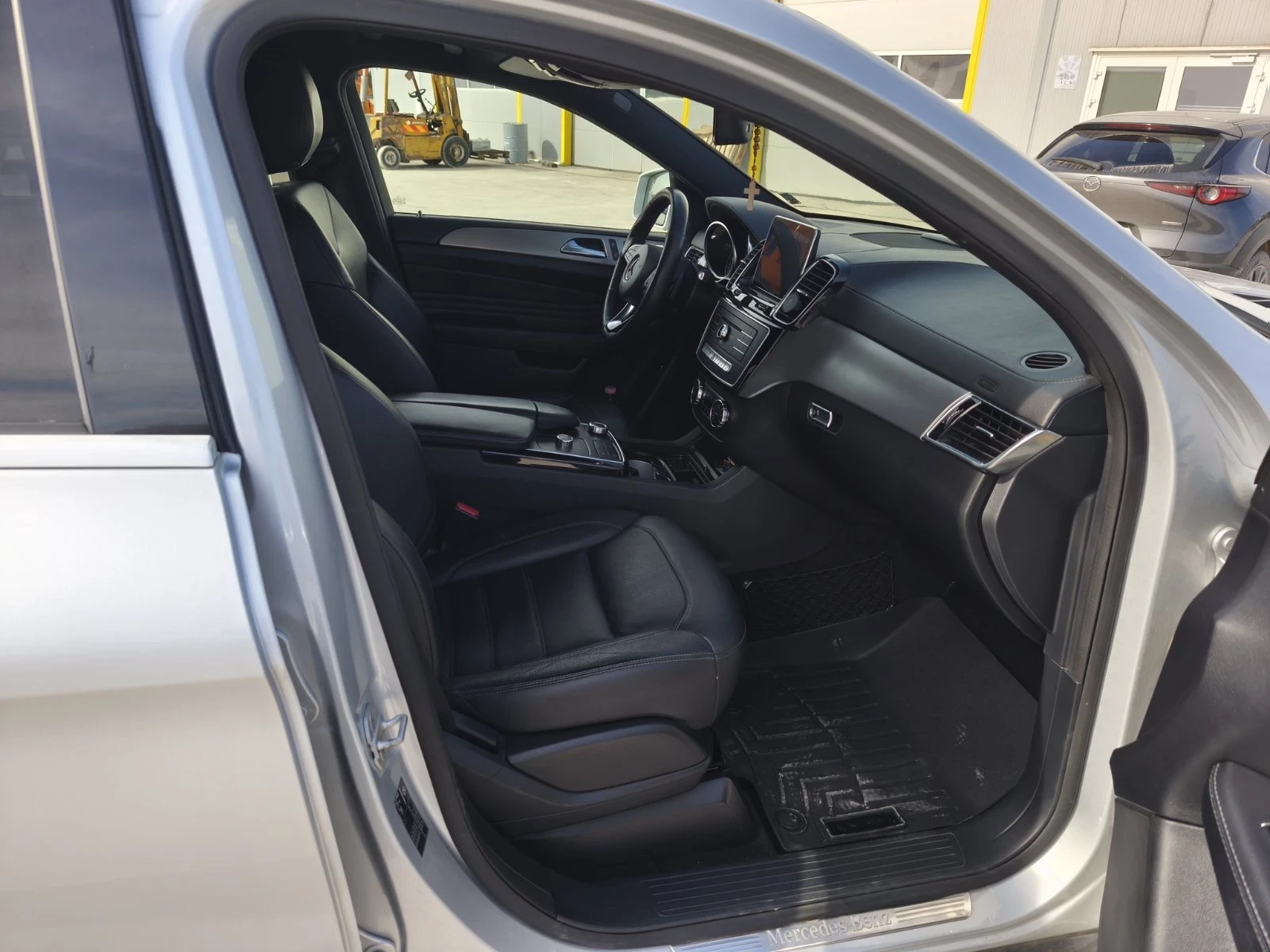 Mercedes-Benz GLE 350  - изображение 10