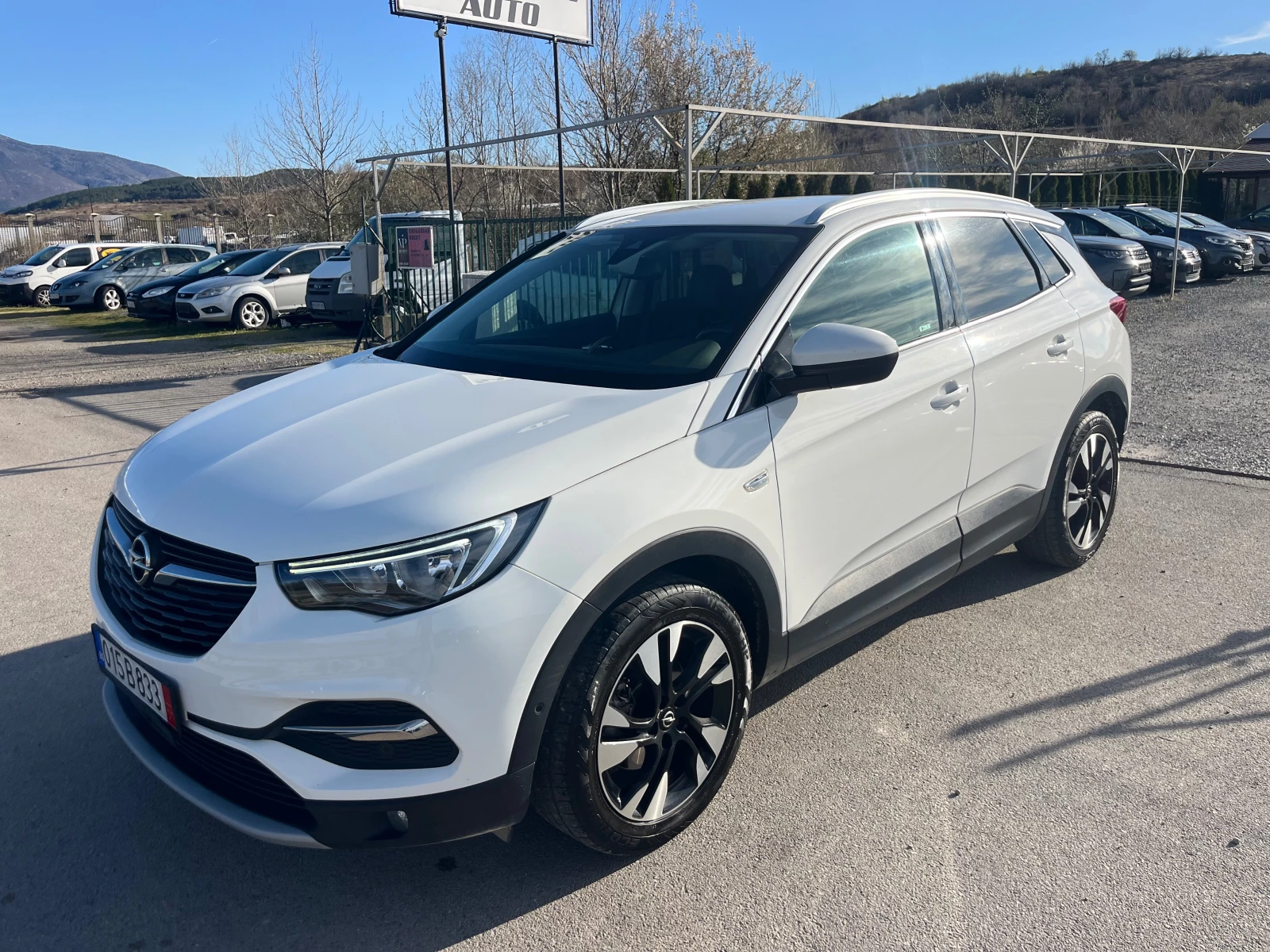 Opel Grandland X 1.2 Turbo 131 KS, снимка 8 - Автомобили и джипове - 54114477