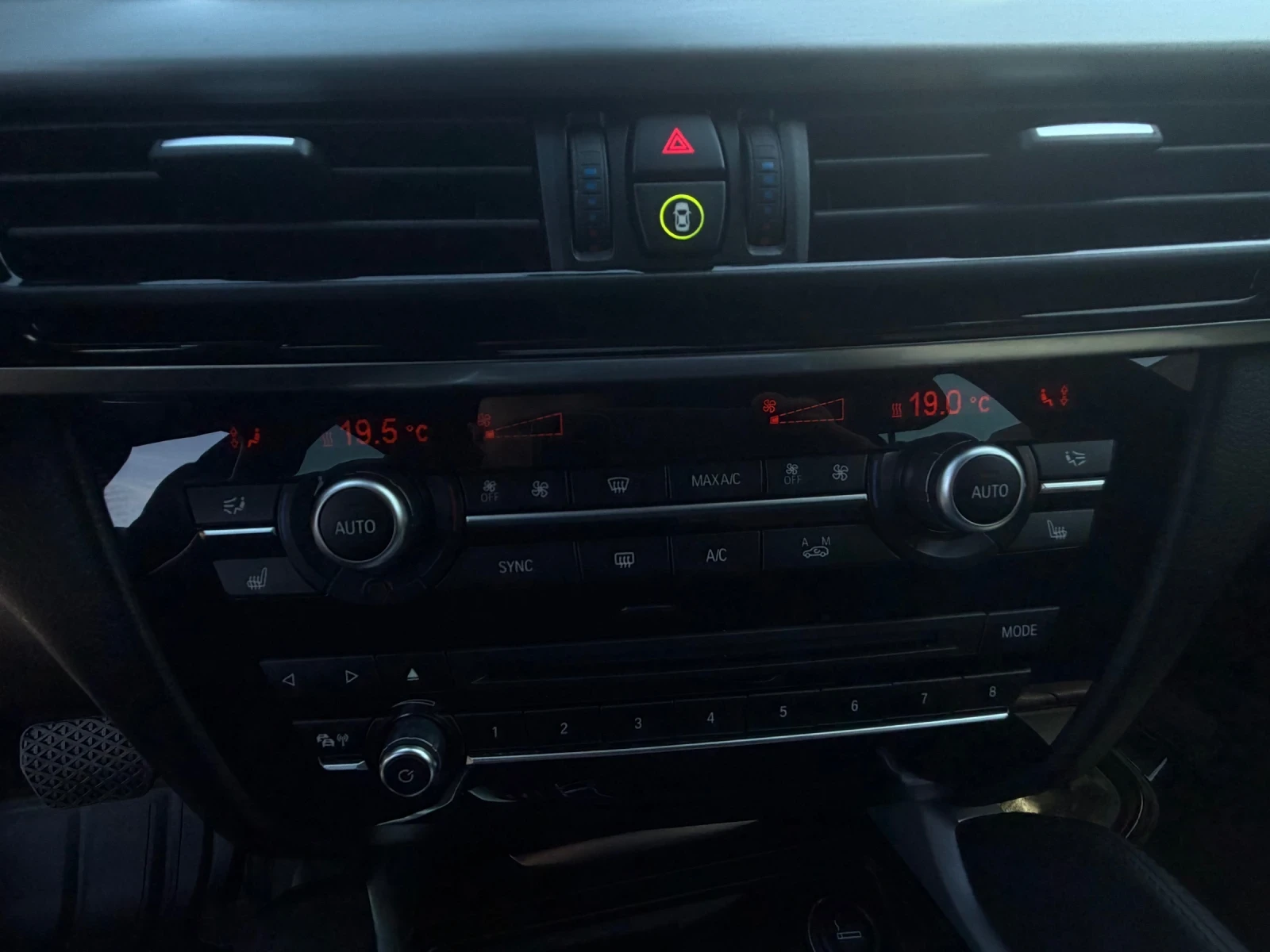 BMW X6 4, 0D M-Packet Реални км!, снимка 13 - Автомобили и джипове - 54318809