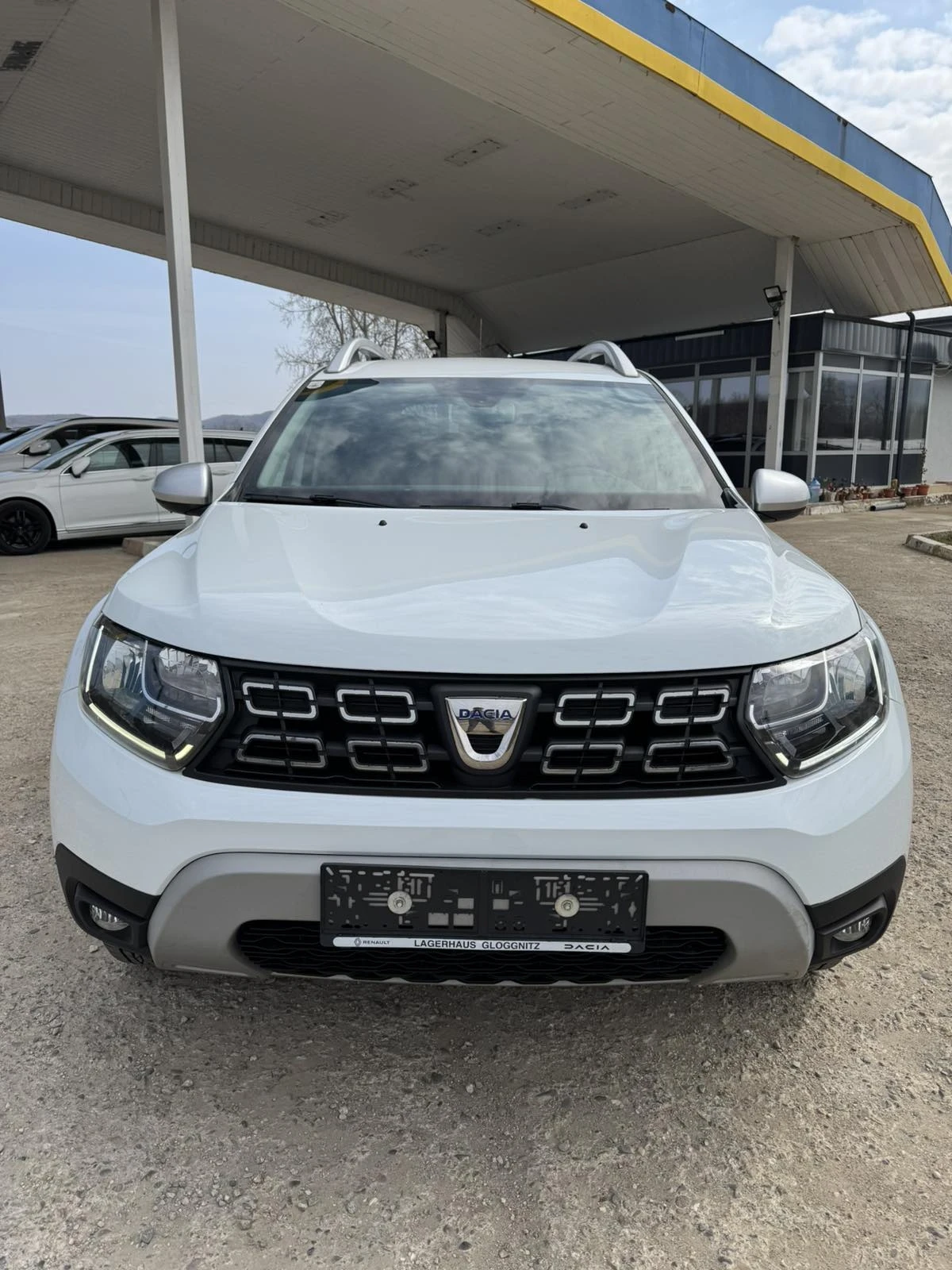 Dacia Duster 1.5 dci, 84000km, 4x4 , снимка 2 - Автомобили и джипове - 54510514
