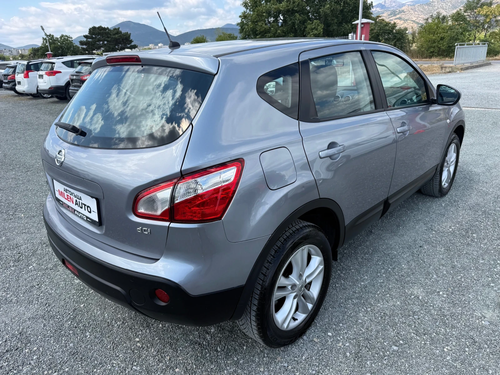 Nissan Qashqai (KATO НОВА), снимка 6 - Автомобили и джипове - 55845365